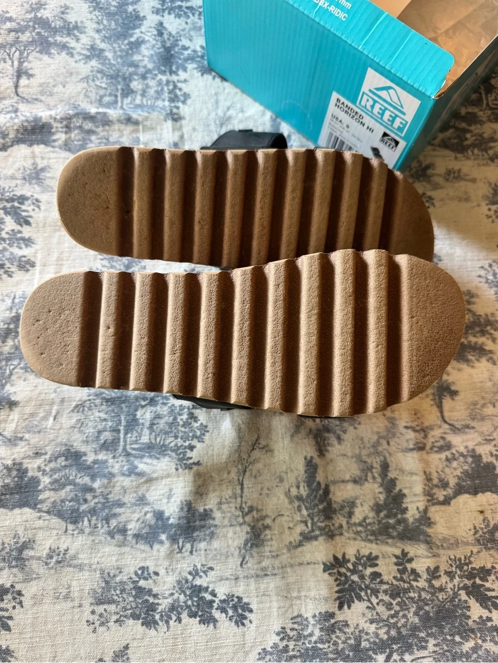 Reef Women's Black and Tan Double-Strap Slide Sandals